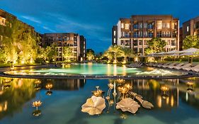 Divalux Resort & Spa Bangkok, Suvarnabhumi Airport-Free Shuttle